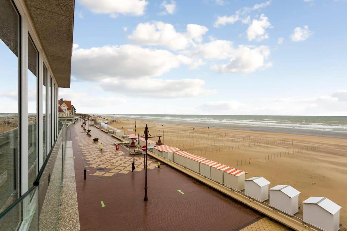 Huswell - Majestic Apartment With Breathtaking Sea View De Haan Exteriér fotografie