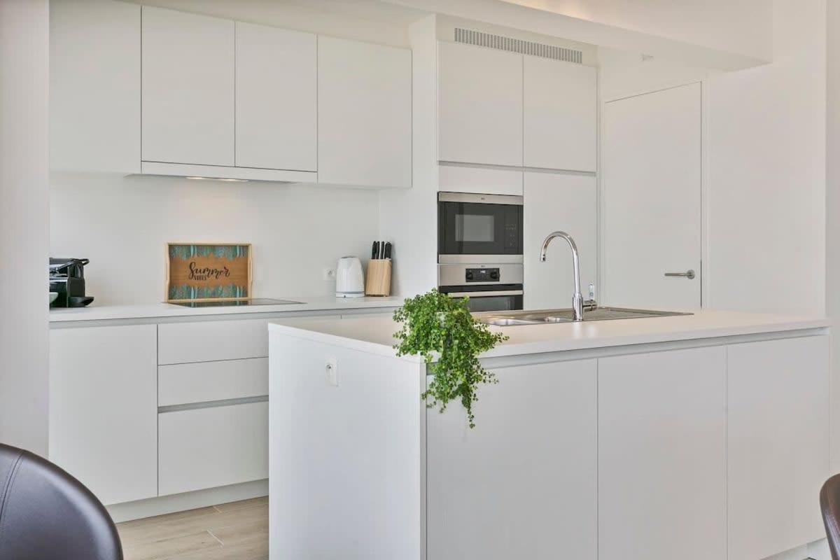 Huswell - Majestic Apartment With Breathtaking Sea View De Haan Exteriér fotografie
